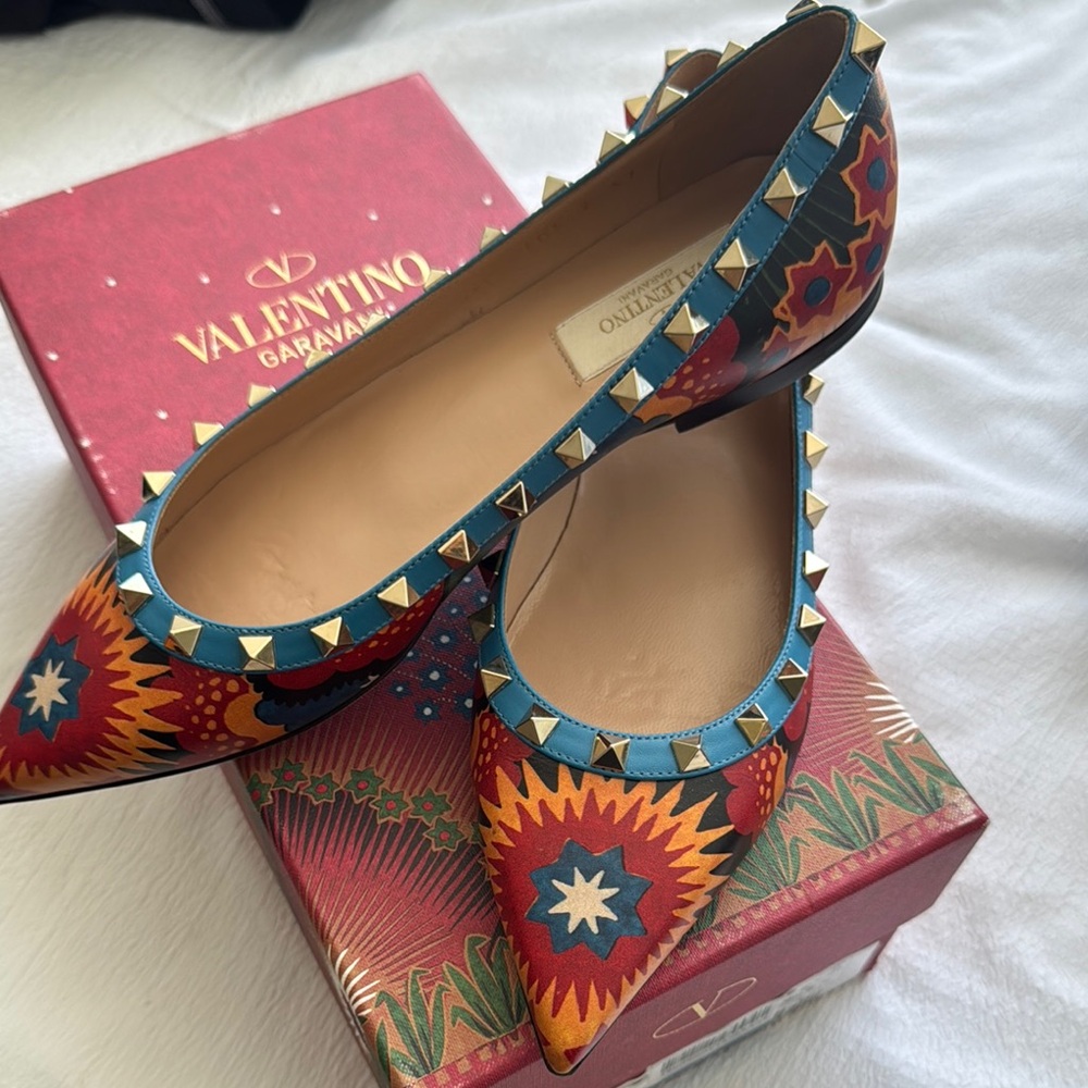 Valentino Red and Blue Flats with Geometric Design (BRAND NEW) - Picture 2 of 5